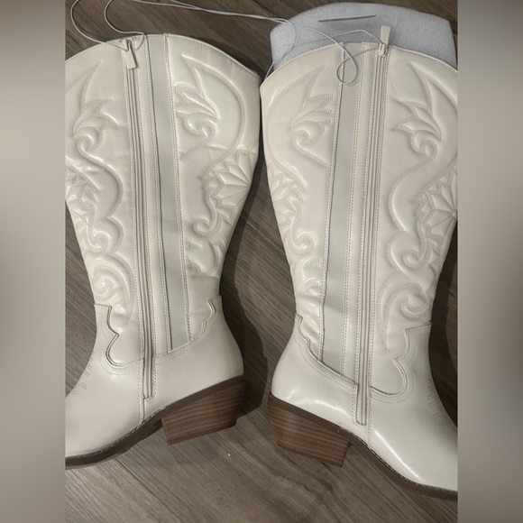 NEW Extra Wide Calf Knee High Boots Off-white, Western Cowgirl Style - size 9 - Picture 12 of 13